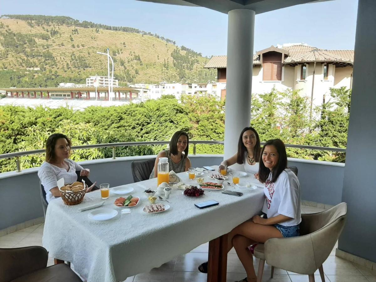Hotel Vila Arbri Berat Kültér fotó