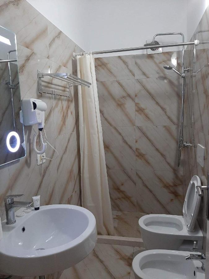 Hotel Vila Arbri Berat Kültér fotó