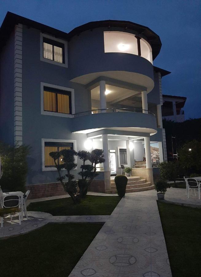 Hotel Vila Arbri Berat Kültér fotó